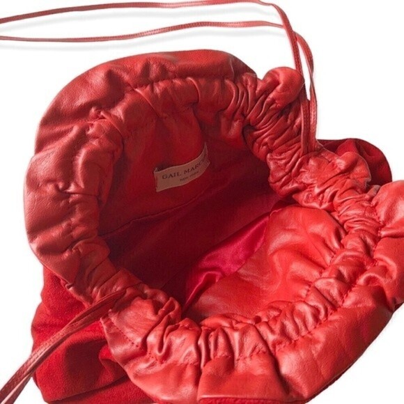 Vtg Gail Marcus NY Slouchy Bag Purse Red Suede Pouch Bag Clutch Crossbody - Picture 8 of 15